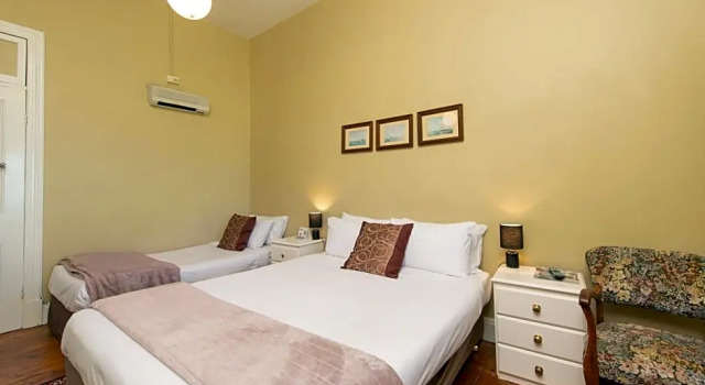Номер Economy Anchorage Seafront Hotel