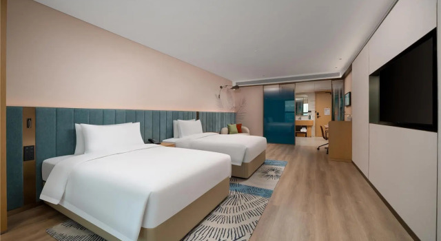 Двухместный номер Standard Hilton Garden Inn Kunming Railway Station South