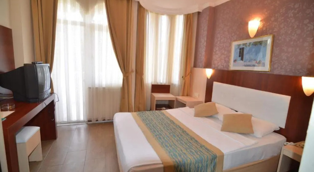 Трёхместный номер Standard Cıtrus Plaza Hotel