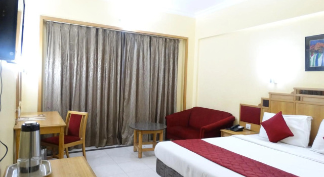 Kalyan Residency, Rezervovat Hotel Hotely v Andhra Pradesh s parkováním, Parkování