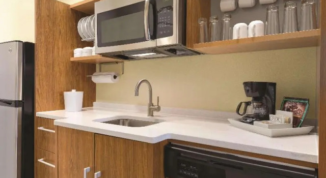 Номер Standard Home2 Suites by Hilton Parc Lafayette