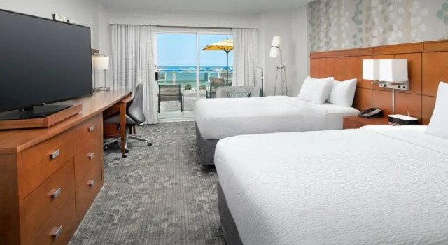 Четырёхместный номер Standard Цокольный этаж oceanfront Courtyard by Marriott Ocean City Oceanfront