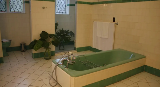 Люкс Luxury Northcliff Manor Guest House