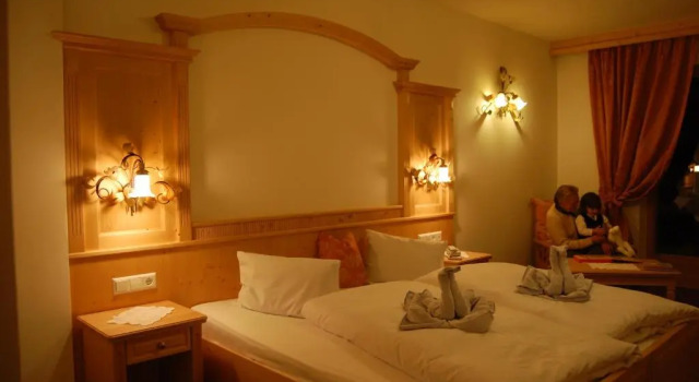 Номер Comfort Hotel Gstatsch