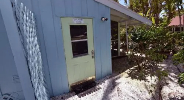 Palms of Sanibel Green Cottage, Забронировать Дом для отпуска Отели Санибел с бассейном, рядом с Sanibel Sea School, Бассейн