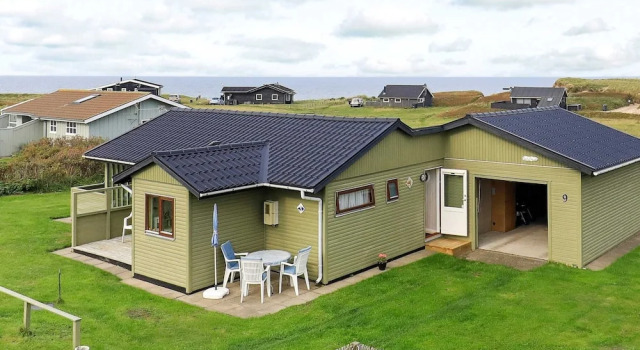 Коттедж 4 Person Holiday Home in Lokken-by Traum