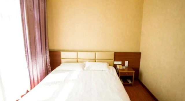 Qingdao HoMu Hotel Management Co.Ltd, Prenota Hotel Hotel a Shandong con parcheggio, Parcheggio