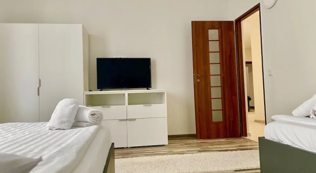 Cardinal Central Apartment, Book Apartment Apa Satu Mare