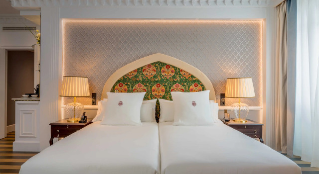 Полулюкс Gran Hotel Claridge Granada - Preferred Hotels & Resorts
