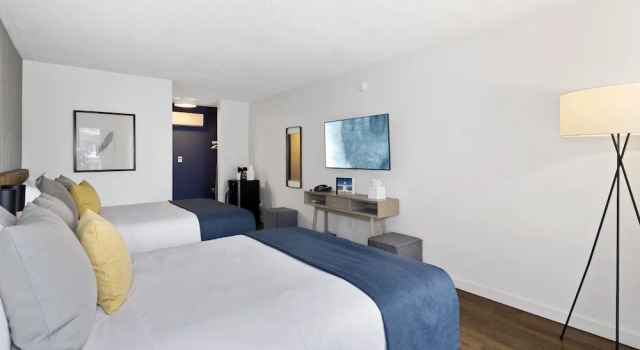 Четырёхместный номер Standard Цокольный этаж Sea Harbor Hotel - San Diego