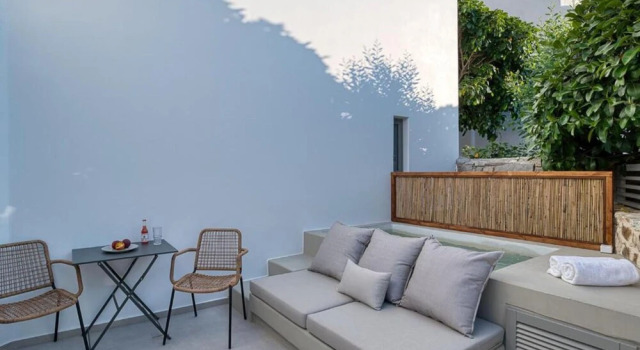 Clementina Paros, Забронировать Гостевой дом Гостевые дома Науса, Гостевой дом