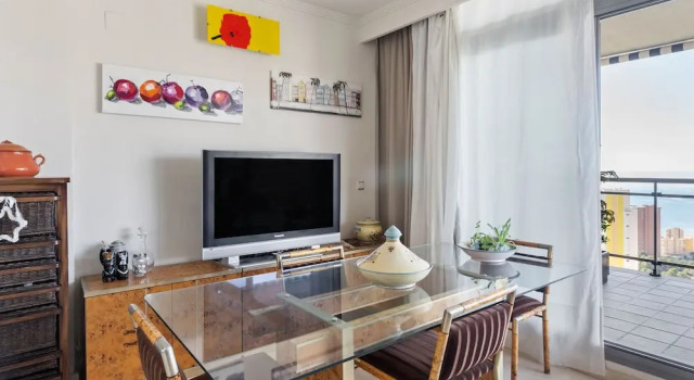 Elegant Holiday Home in Benidorm With Swimming Pool, Забронировать Отель Бенидорм Коста-Бланка, рядом с Гольф-клуб Las Rejas