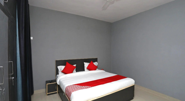 SPOT ON 35581 Sunrise Guest House, Забронировать Гостевой дом Гургаон 