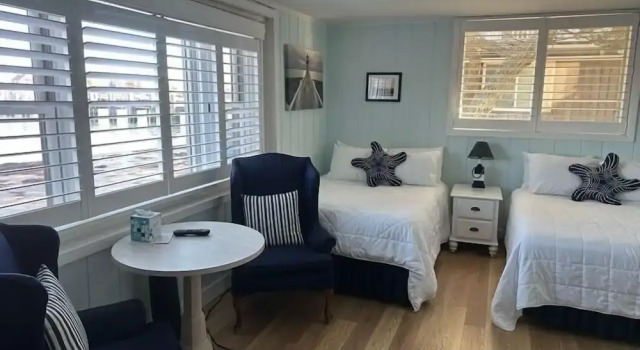 Номер Standard рядом с пляжем Vineyard Harbor Motel - Private Beach
