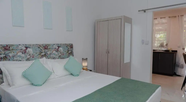 Четырёхместный номер Standard с видом на сад Bleu de Toi Boutique Guesthouse