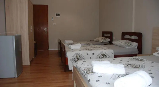 Четырёхместный номер Standard с балконом и с видом на море Hotel Edola