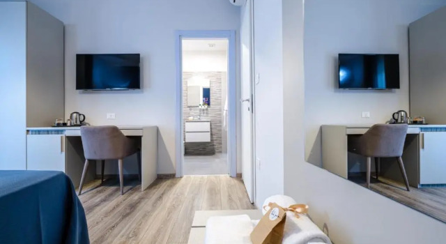 HOME52, Rezerwuj Hotel Rende Kalabria