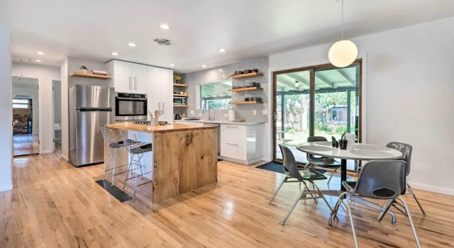 Коттедж с 2 комнатами < 3 Mi to Pearl St: Home w/ Large Yard in Boulder