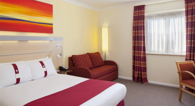 Holiday Inn Express Southampton - M27, J7 by IHG, Забронировать Отель Саутгемптон Хэмпшир