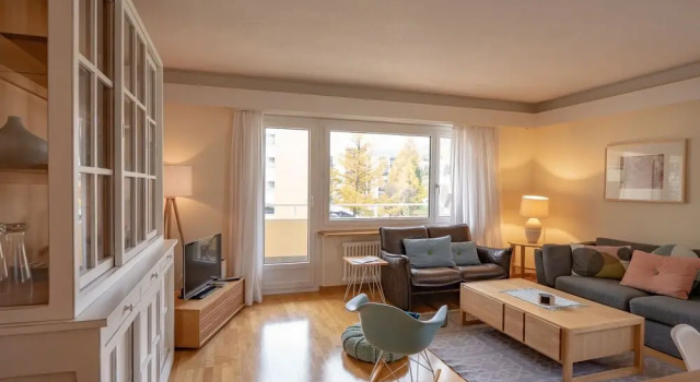 Apartment Chesa Daniela B - Anita by Interhome, Prenota Appartamento Appartamenti a Engadin, Appartamento