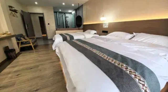 Люкс Yuanyang Terrace Hexia Zhenyue Sunrise View Boutique Homestay (Terrace Scenic Area)