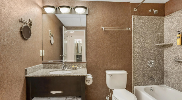 Двухместный люкс Best Western PLUS Morristown Inn-Florham Park