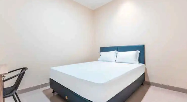 G House, Book Hotel Palmerah Jakarta, near Binus University