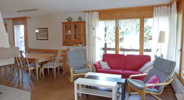 Chalet Marbach, Prenota Chalet Hotel a Canton Berna con parcheggio, Parcheggio