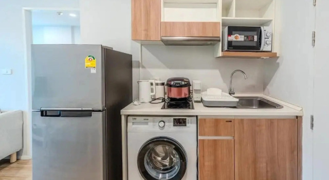 Номер Superior с балконом и с видом на бассейн Zcape X2 Condo in Bang Tao