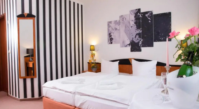 Люкс Pension Weinberg Güstrow