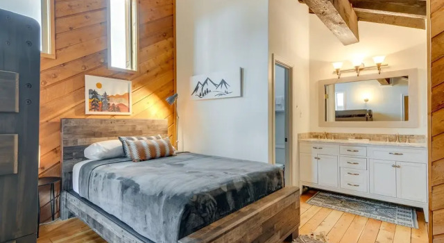 Brian Head Vacation Rental: Walk to Giant Steps!, Rezerwuj Apartament Hotele w Iron County z parkingiem, Parking