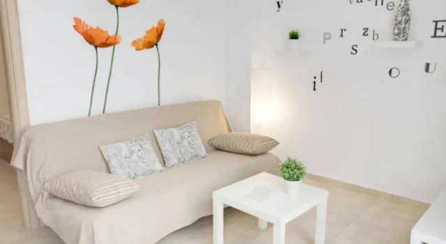 Thelma's Apartment