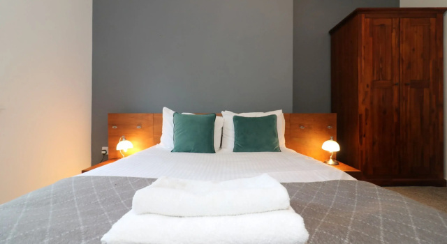 Signature - Bruce Terrace Upper - Blantyre, Забронировать Отель Глазго 