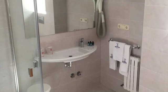 Двухместный номер Economy с балконом Hotel Ancora SANXENXO