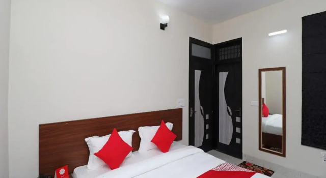 Dwarka Palace By OYO Rooms, Varaa Hotelli Gurgaon 