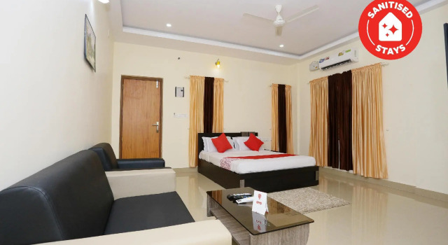OYO 22281 Reem Residency