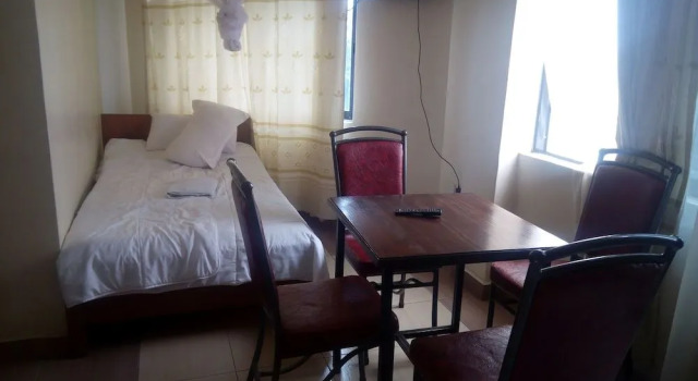 Ngara Riverside Lodge