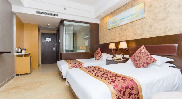 Двухместный номер Business Shanghai Pudong Airport Yueshangju Hotel