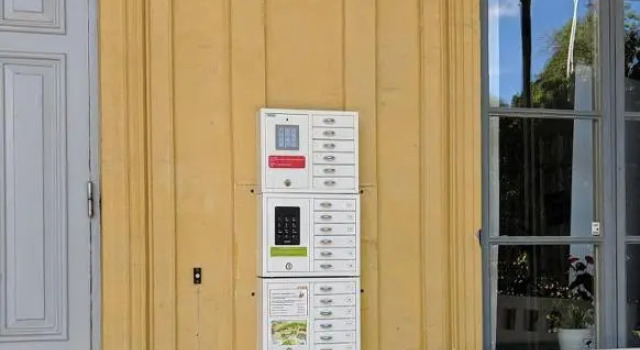 Valla Folkhögskola, Book Hotel Linköping 