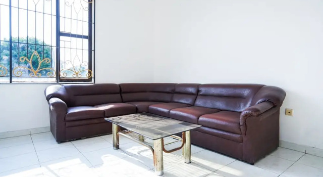 OYO 1281 Home Stay 83
