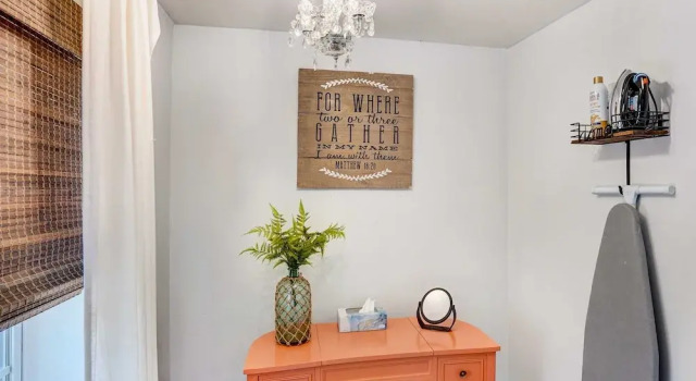 Коттедж Chic Troy Home Near Downtown, 9 Mi to Albany!