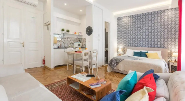 Студия Superior Aurelia Antik apartments & rooms, Zagreb City Center