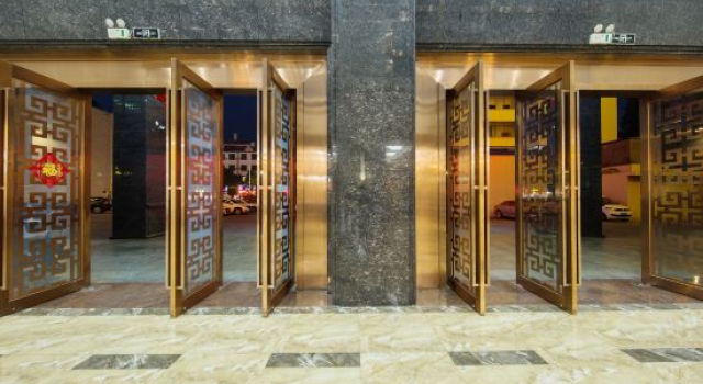 Yujingtan International Hot Spring Hotel, Buchen Sie Hotel Dehong 