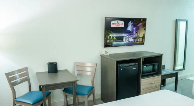 Номер Premium Admirals Inn on Tybee Island