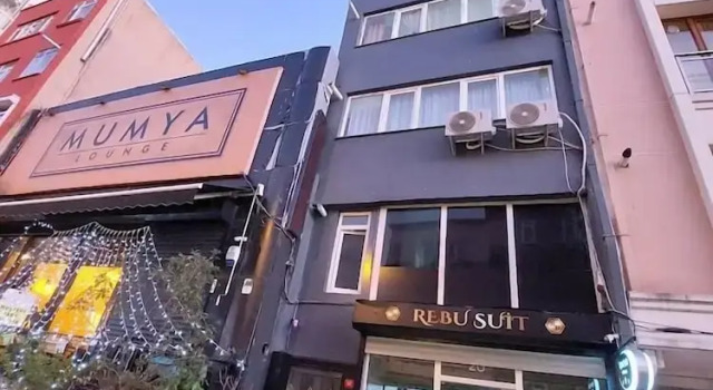 Rebu suit butik hotel, Varaa Hotelli Hotellit Marmara-alue pysäköinnillä, Pysäköinti