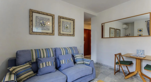 La VICTORIA Home free parking by Cadiz4Rentals, Забронировать Отель Кадис Коста-де-ла-Лус, рядом с Montenmedio Golf &amp; Country Club