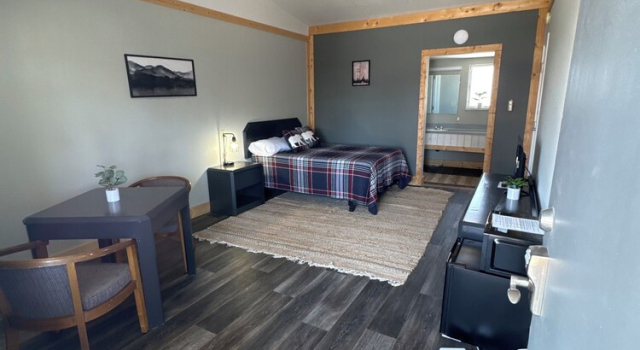 Двухместный номер Economy Tecumseh Inn & Suites