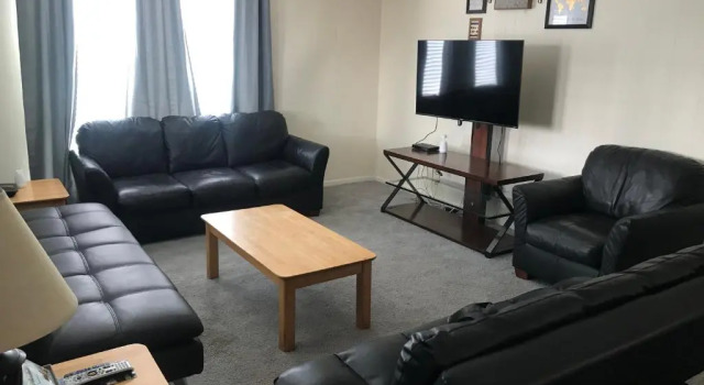 Бунгало с 2 комнатами с балконом Upper Deck Hotel and Bar