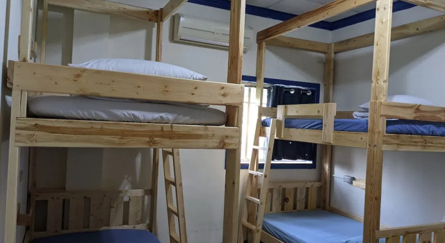 Кровать в общем номере The Lodge for Cyclists - Hostel