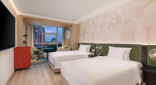 Четырёхместный номер Standard с видом на город EVEN Hotel Hangzhou West Lake by IHG